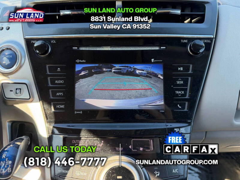 2017 Toyota Prius v Three