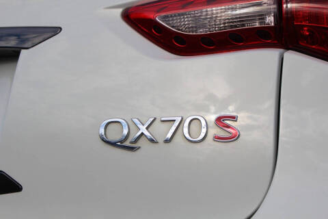 2016 Infiniti QX70