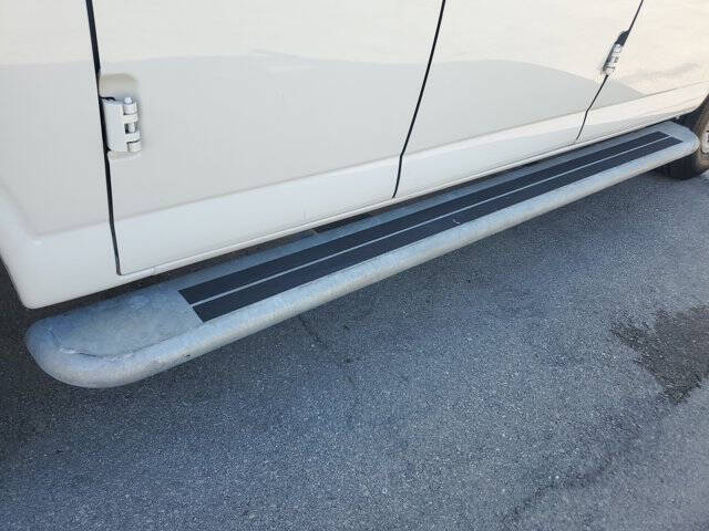 2024 Chevrolet Express 2500