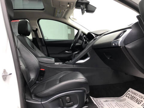 2019 Jaguar E-PACE P250 SE