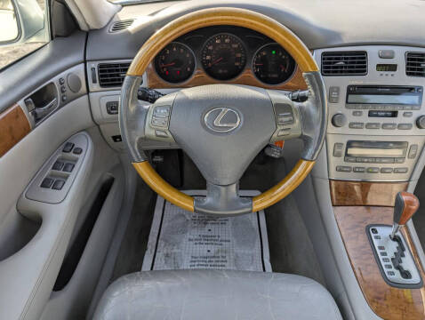 2005 Lexus ES 330