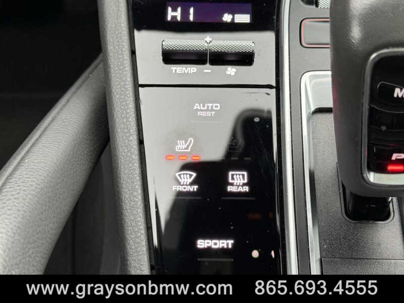 2022 Porsche Cayenne