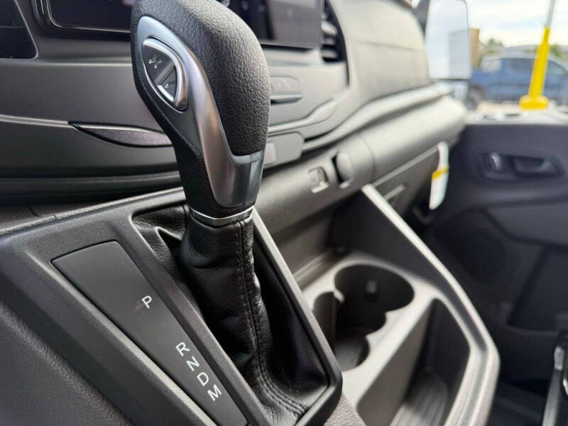 2025 Ford Transit