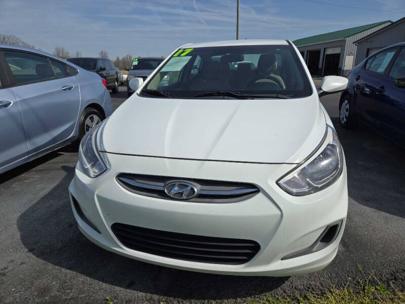 2017 Hyundai Accent SE