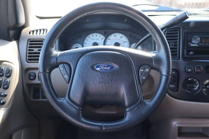 2001 Ford Escape XLT