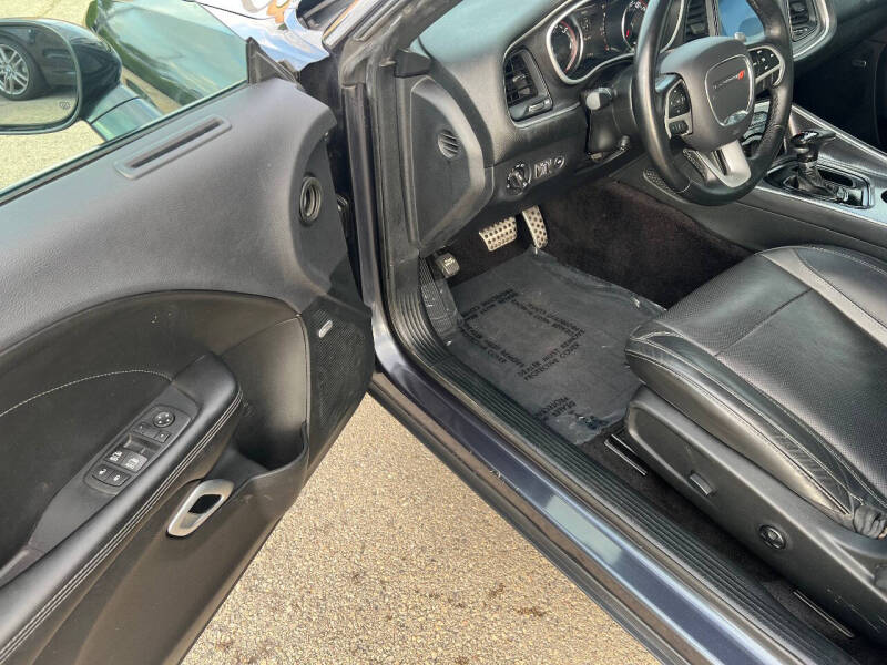 2017 Dodge Challenger GT