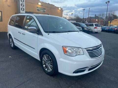 2015 Chrysler Town and Country for sale at Gem Motors in Saint Louis MO