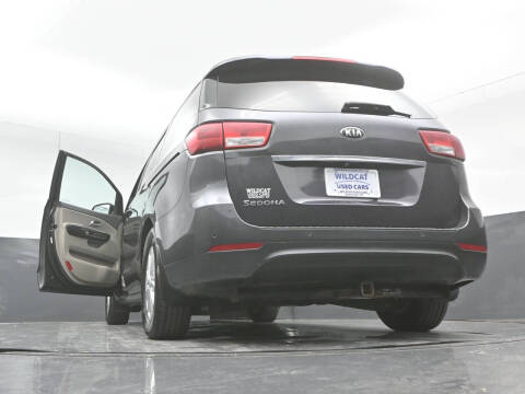 2017 Kia Sedona LX