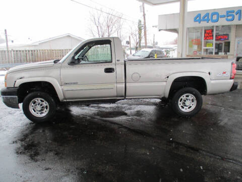2005 Chevrolet Silverado 2500HD LS