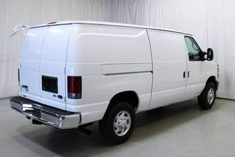 2013 Ford E-Series E-350 SD