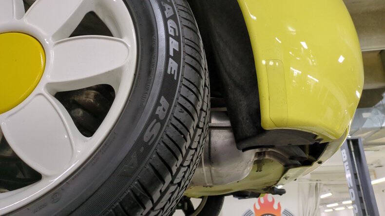 2000 Volkswagen New Beetle GLS