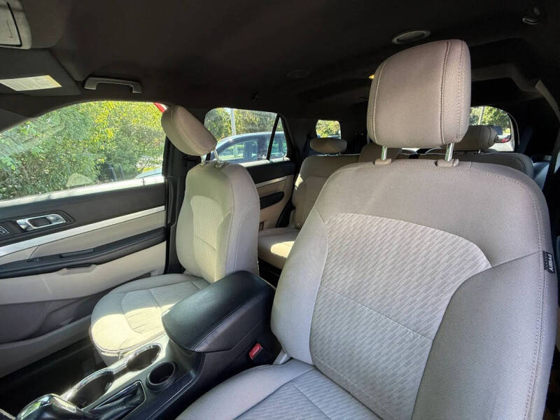2018 Ford Explorer