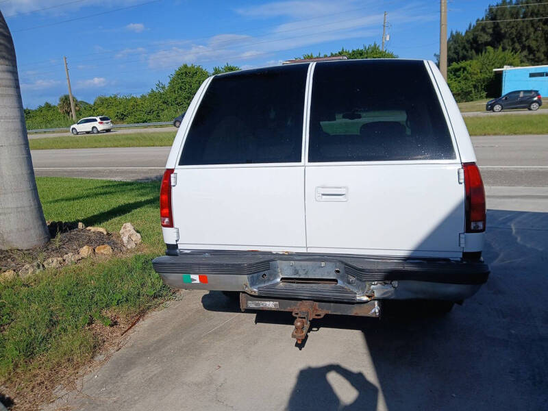 1999 Chevrolet Suburban C1500 LT