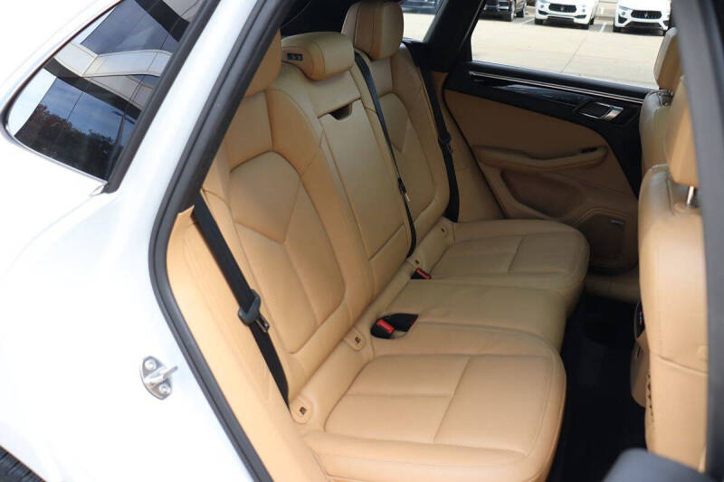 2017 Porsche Macan S