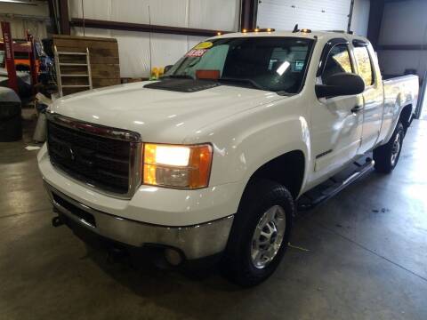 2011 GMC Sierra 2500HD for sale at Hometown Automotive Service & Sales in Holliston MA