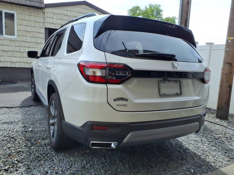 2023 Honda Pilot Elite
