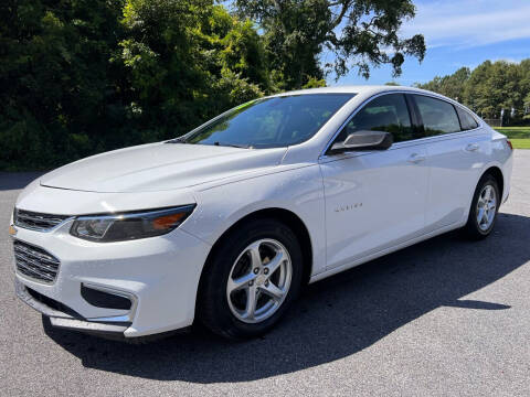 2018 Chevrolet Malibu for sale at JR Motors in Monroe GA