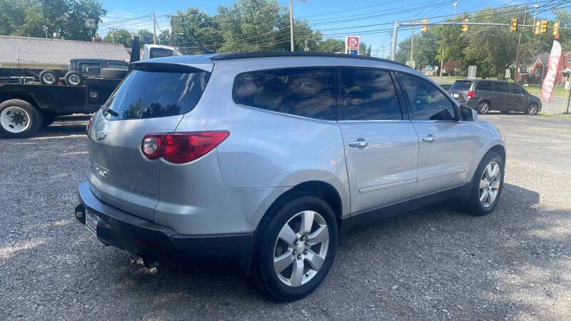 2009 Chevrolet Traverse LTZ