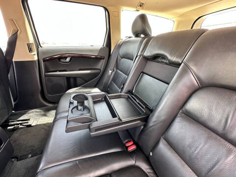 2009 Volvo V70 3.2
