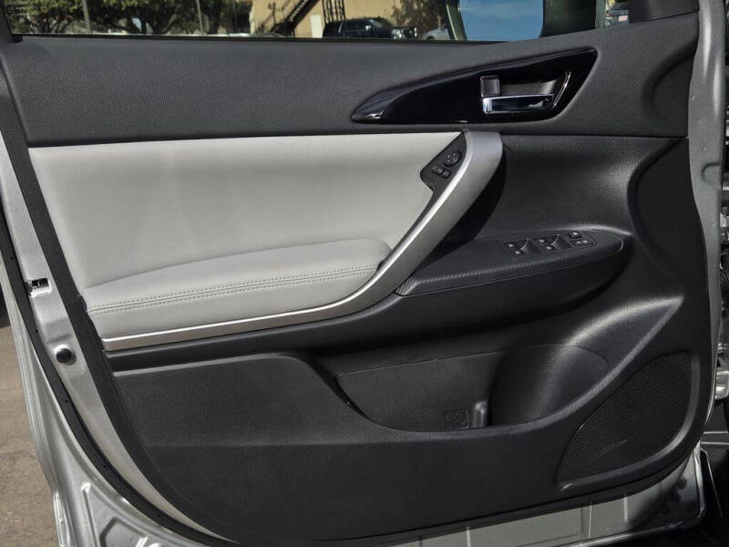 2026 Mitsubishi Eclipse Cross SEL