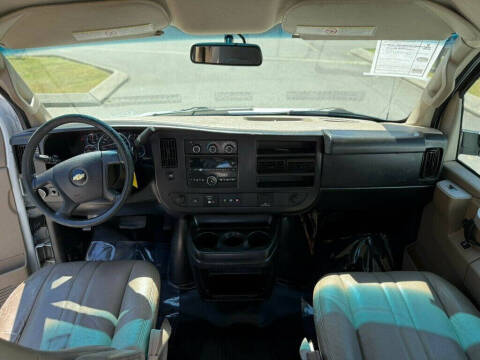 2018 Chevrolet Express 2500