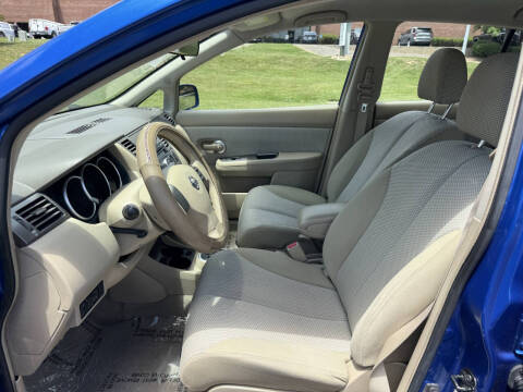 2009 Nissan Versa 1.8 SL
