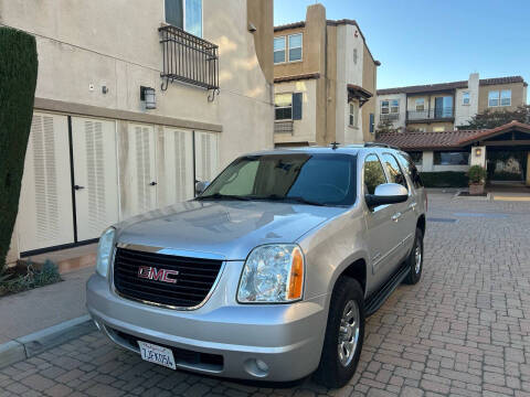 2011 GMC Yukon SLE