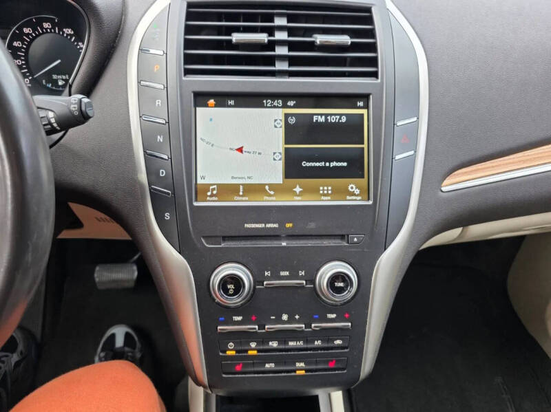 2016 Lincoln MKC Select