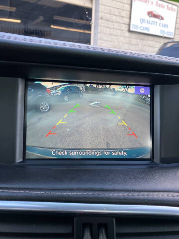 2018 Infiniti QX30 Premium