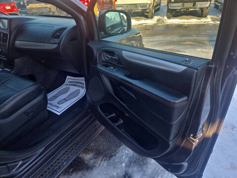 2015 Dodge Grand Caravan R/T