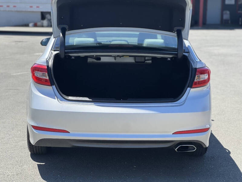 2016 Hyundai Sonata SE