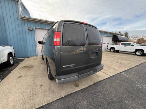 2016 Chevrolet Express LT 3500