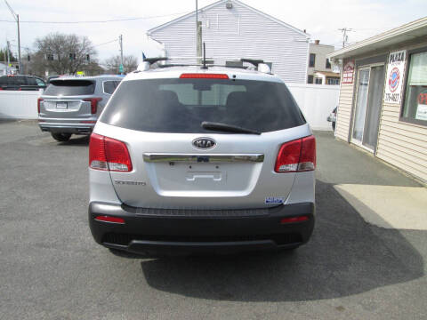2013 Kia Sorento LX