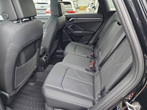 2025 Audi Q3 quattro S line Premium 45 TFSI