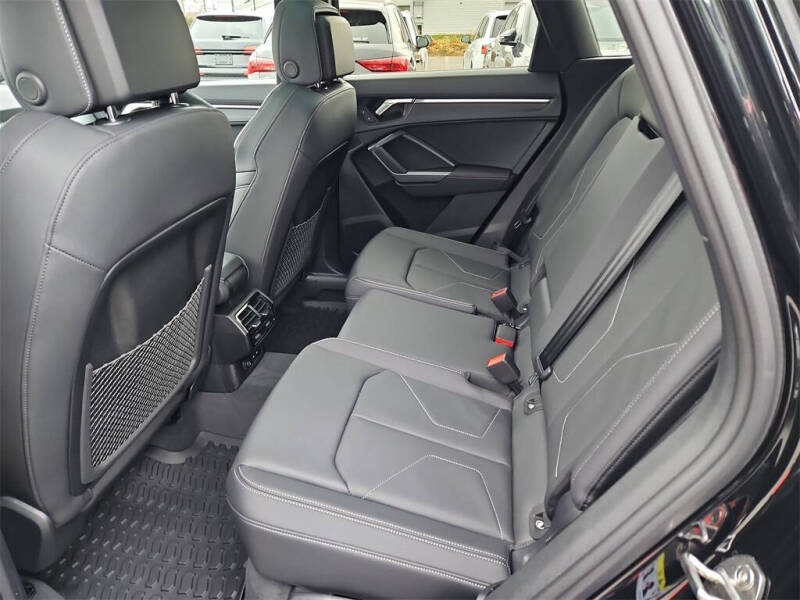 2025 Audi Q3 quattro S line Premium 45 TFSI