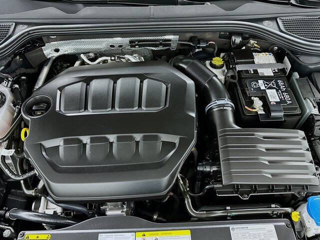 2024 Volkswagen Golf GTI Autobahn