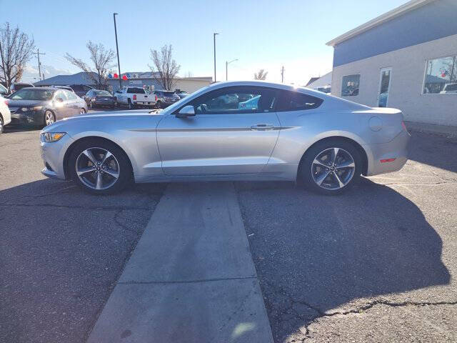 2016 Ford Mustang V6