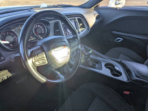 2023 Dodge Challenger SXT