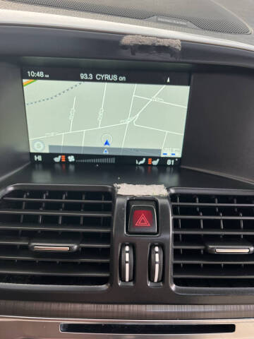 2016 Volvo XC60 T6 Platinum