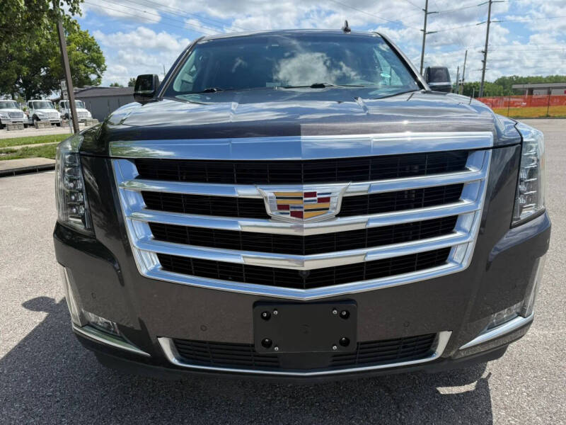 2017 Cadillac Escalade ESV Premium Luxury