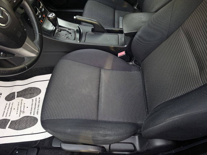 2012 Mazda MAZDA3 i Touring