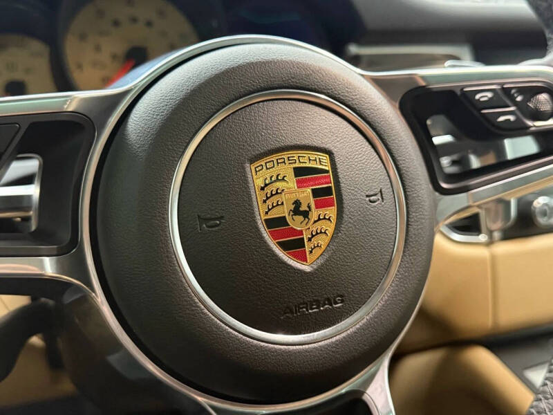 2018 Porsche Macan S