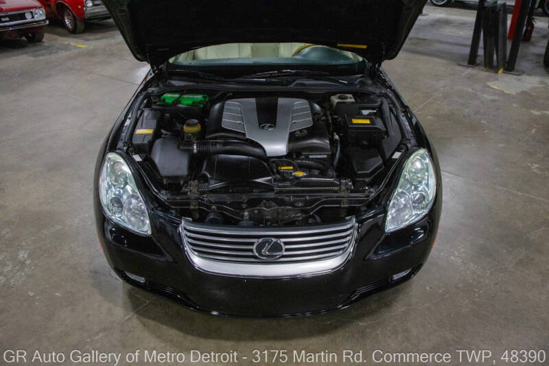 2004 Lexus SC 430