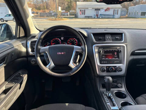 2015 GMC Acadia SLE-2