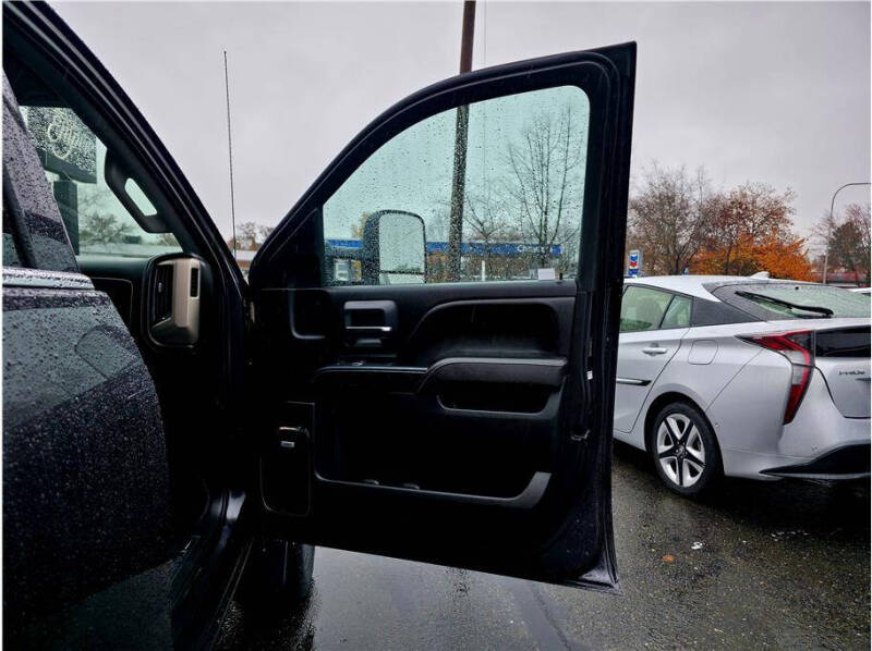 2015 GMC Sierra 2500HD Denali