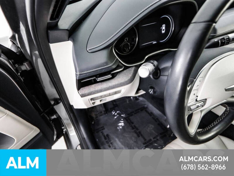 2024 Genesis Electrified G80 Advanced