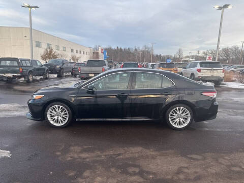 2018 Toyota Camry Hybrid XLE