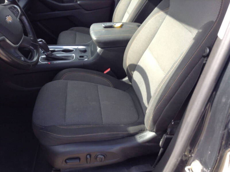 2018 Chevrolet Traverse LT Cloth