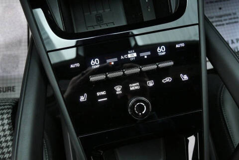 2025 Porsche Cayenne GTS Coupe