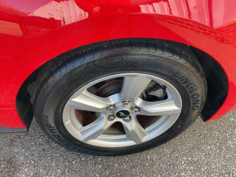 2017 Ford Mustang V6